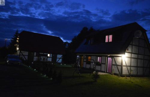 Mały Biały Domek Jeżyczki - Foto 43