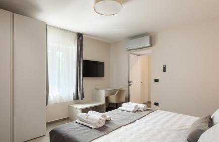 Villa Lucilla by Villas Guide - Photo 31