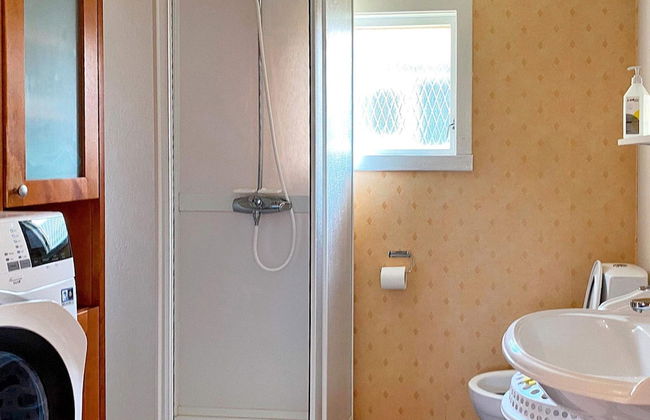 8 Person Holiday Home in Barmen - Foto 19