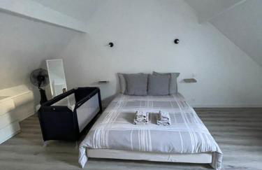 Maison 100m2 uniquement famille & professionnel - Foto 19