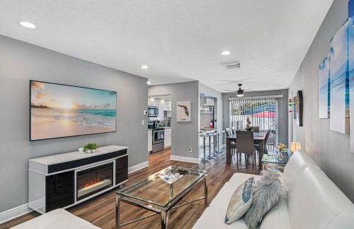 Gorgeous Heated Pool House Near Gulf Beaches! - Foto 8