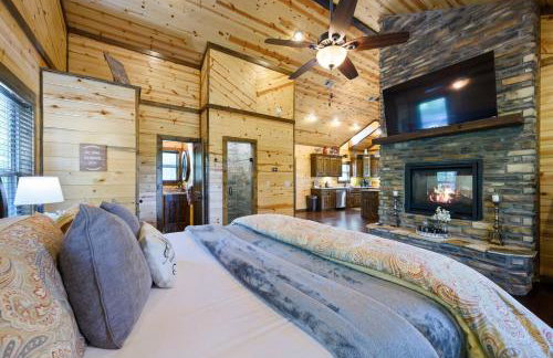 Just the Two of Us RIVER FRONT Luxury Cabin - Foto 29