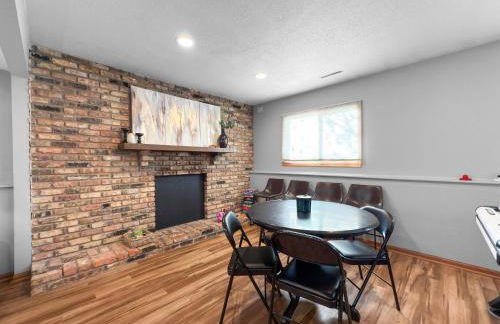 Parkside Getaway- Spacious Six Bedroom Home for Families & Friends - Foto 13