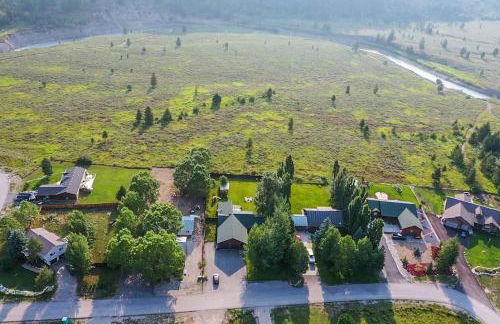 Alpine Highmark by KABINO Hot Tub Fire Pit Fully Fenced Backyard WiFi - Foto 45