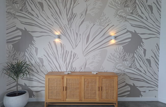 Luxury beachfront villa with private pool and cozy Pavillon with private jacuzzi on rooftop terrace - Photo 29