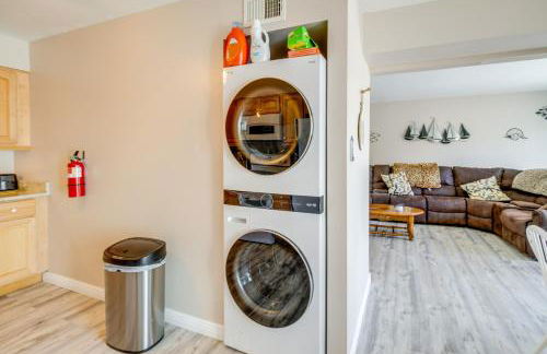 Walk to Brigantine Beach Condo with Furnished Patio - Foto 9