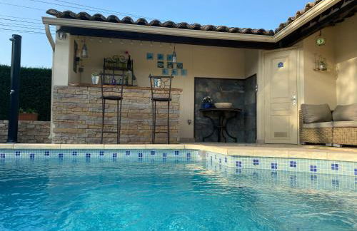 Villa climatisée avec piscine - Foto 9