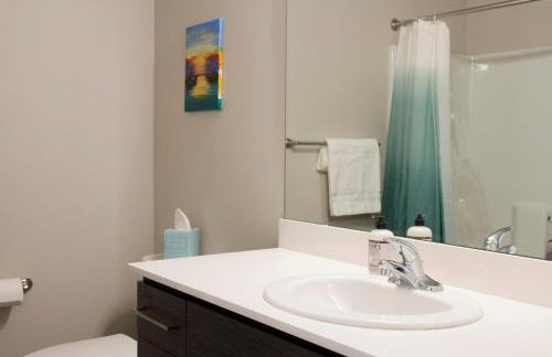 Amazing Capitol Hill Apartment with Free Parking! - Foto 18