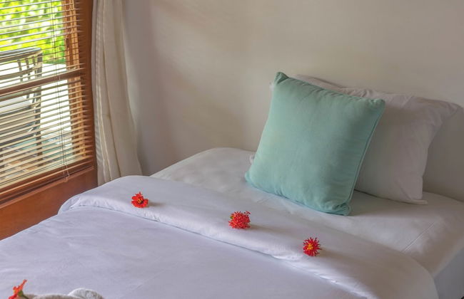 Villa Sari Bumi Menjangan - Photo 36