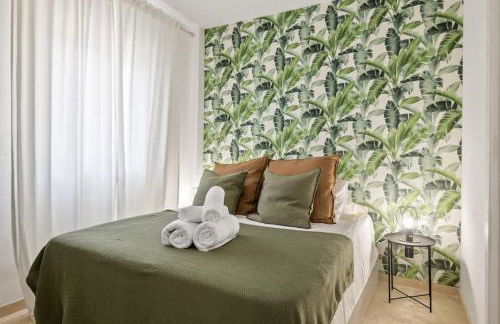 Beautiful 3 Bed Stylish & Cozy Apartment - Susanna Suite - Photo 14