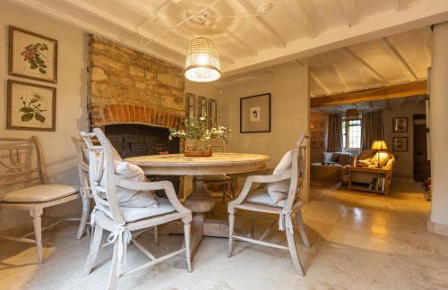 Medius Cottage in the Cotswolds - Photo 19