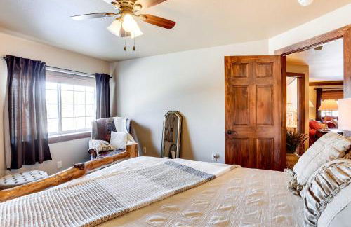 Centrally-Located Deadwood Apt with Mountain Views! - Foto 18