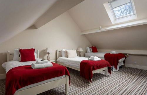 Stanton House, 6 bedroom, 5 bath - Photo 13