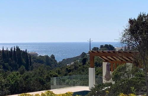 Seaview villa with private pool & gardens near Benagil Beach - Photo 1