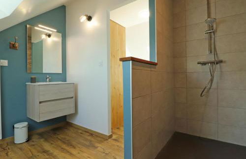 Maison confortable avec jardin fleuri et spa, proche de la Suisse Normande - FR-1-497-188 - Foto 14