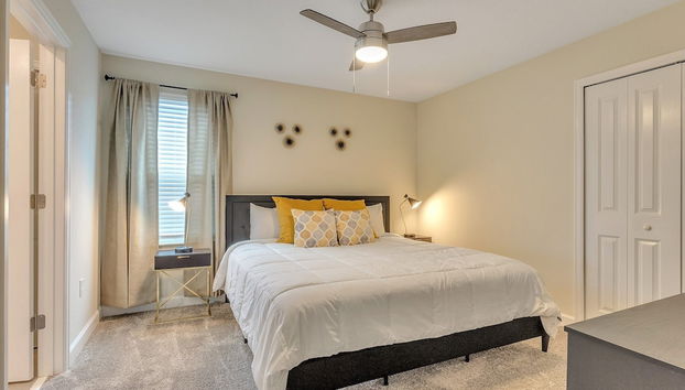 1233chd - The Retreat At Championsgate 9 Bedroom Home by RedAwning - Foto 3, Habitación