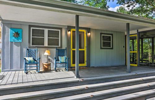 Rustic Hideaway with Fire Pit Less Than 1 Mi to River! - Foto 17