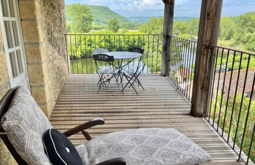 New Listing! Maison Delluc with Spectacular Vistas - Foto 14