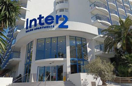 NUEVOS 2026 ESTRENA PRECIOSO APARTHOTEL INTER2, NEW APARTMENTS lN SALOU! self check in! PARKING! PORT AVENTURA - Foto 6