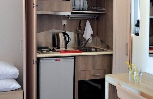 Xanthippi Hotel Apartments - Photo 20