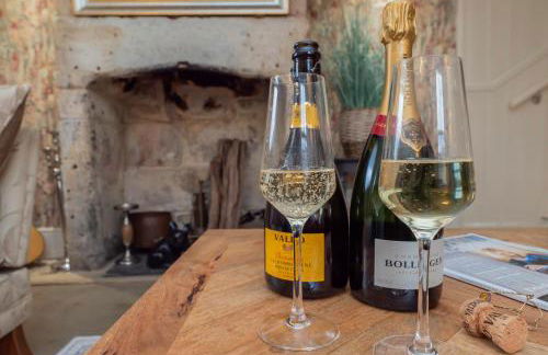 Heron Stays Bath- Boutique Period Group Properties, Parking for 4 Cars, Just 3 Miles to Bath Central, Sleeps 14 - Photo 57