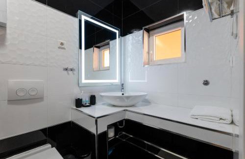 Bayview Villa by Pag tours - Photo 21