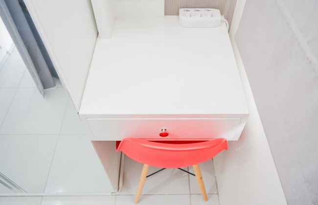 Elegant with Brand New at Studio Emerald Bintaro Apartment - Foto 4