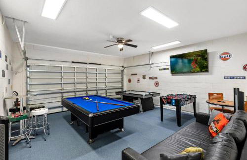 Family Friendly Emerald Island Resort Vacation Home with Private Pool and Spa Near Disney - Foto 42