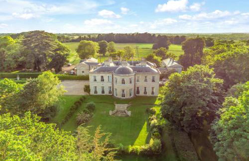 Beccles Georgian Mansion l 9 Bedrooms, Hot Tub & Parkland - Foto 4