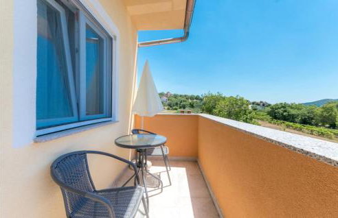 4 Bedroom Stunning Home In Polaca - Foto 12