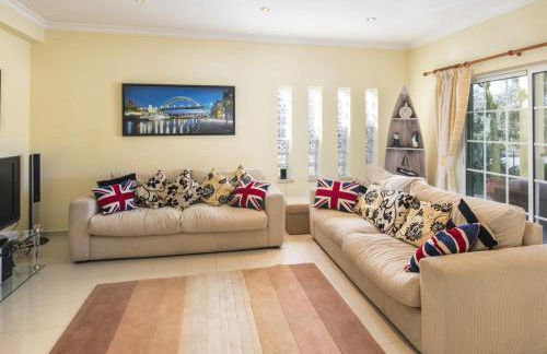 Casa Estombar - Private Swimming Pool - Air Conditioning In All Bedrooms - Wifi - Foto 14