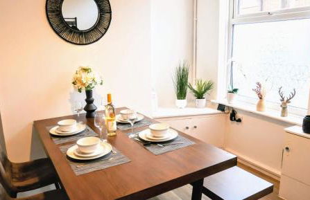 Stoke - 3 Bedroom House - Winifred St. - Foto 2