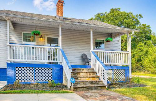 Home with Private Yard - Walk to Swamp Rabbit Trail - Foto 24