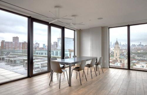 LES 1br w gym doorman wd nr park NYC-1314 - Foto 25