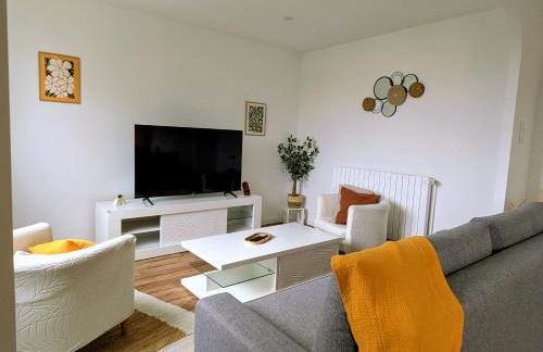 Yutz and Zen - Photo 1