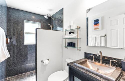 Pickleball, Heated Pool, Cold Plunge, Sauna,Bar! - Foto 73