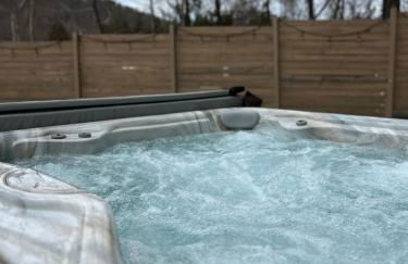 Cozy Cottage, Hot Tub, Fire Pit, 15min to Hudson and hiking - Foto 2