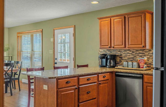 Hickory Haven by Avantstay Hot Tub, Game Room, Theater, Deck - Foto 15