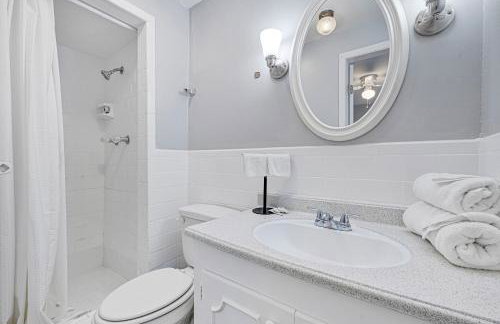 Home for summer with pool, pool table, outdoor kitchen,patio and balcony - Foto 70