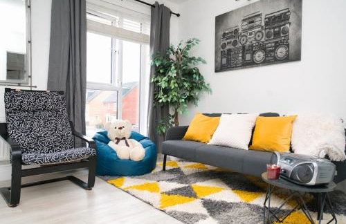 Milton Keynes new 5-Bedrooms 14guests Contractor family holiday Free Parking - Foto 39