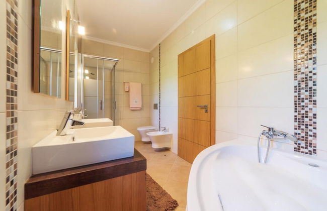 Villa Paraiso in S o Bartolomeu de Messines - Photo 18