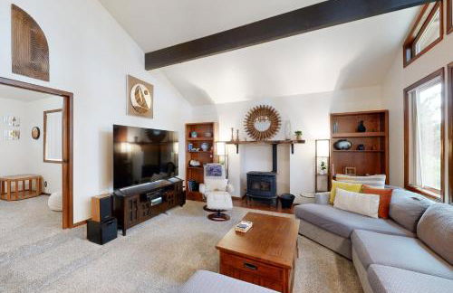 The Pony Creek Forest Retreat - Photo 4