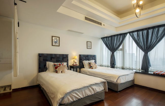 Chengdu Skyline International Apartment - Photo 23