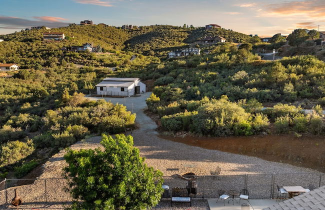 New Luxury Prescott Lynx B B 4k ft2 Sleeps 22 - Photo 71