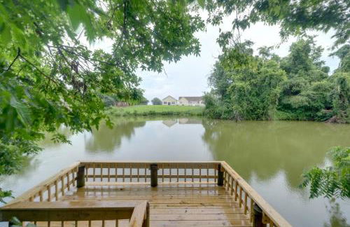 Fish, Relax and Enjoy Lake Views Colonial Beach Gem - Foto 25