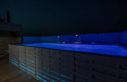 City Apartment with heated rooftop Pool - Foto 9