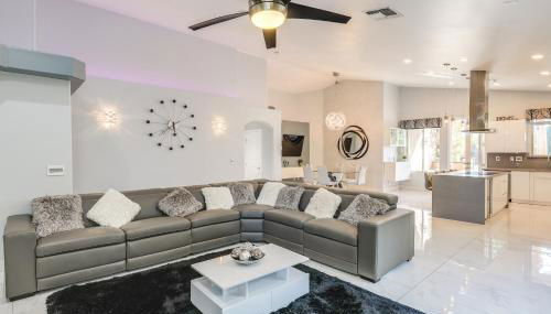 12 Mi to the Strip Las Vegas Home with Luxe Oasis! - Foto 5