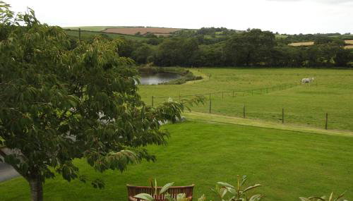 Maple & Beech Barns - Photo 5, Garden