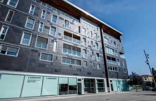 Loft Smart Parma l Wi-Fi Fibra, Indipendente, Perfetto per Business e Coppie - Photo 35