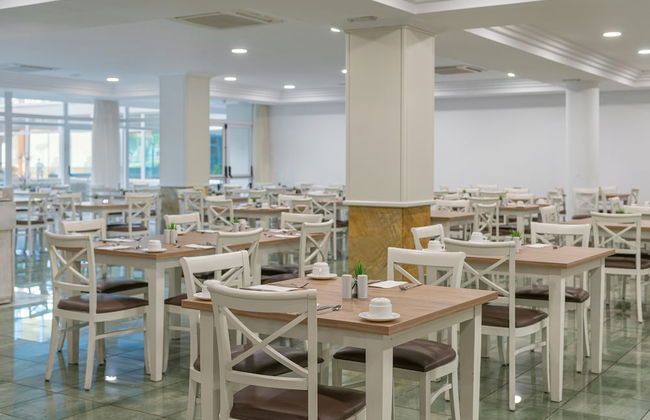 Aparthotel Can Picafort Palace - Photo 53